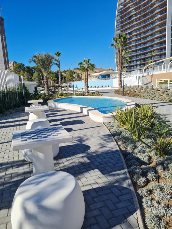 Sunny Morning Of Costa Blanca - Sunset Waves Benidorm Apartment Exterior photo